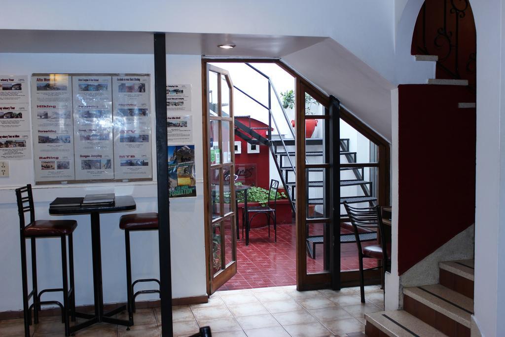 Hostel Lagares Mendoza Exterior photo